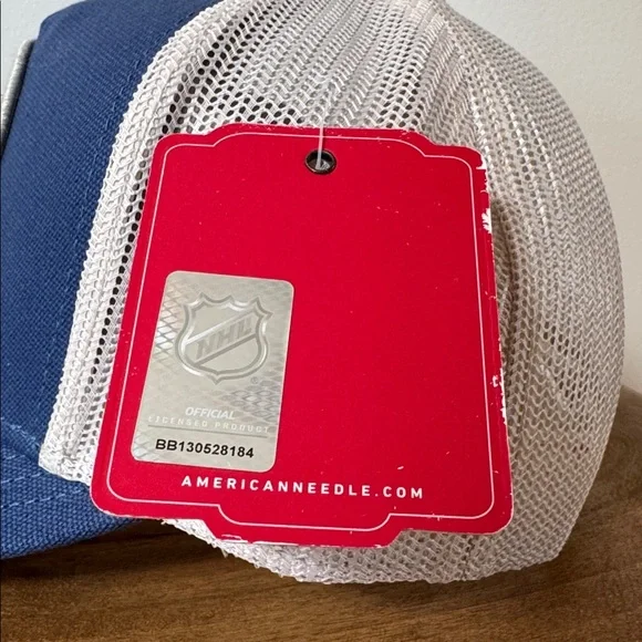 Toronto Maple Leafs Hat - Picture 5 of 6